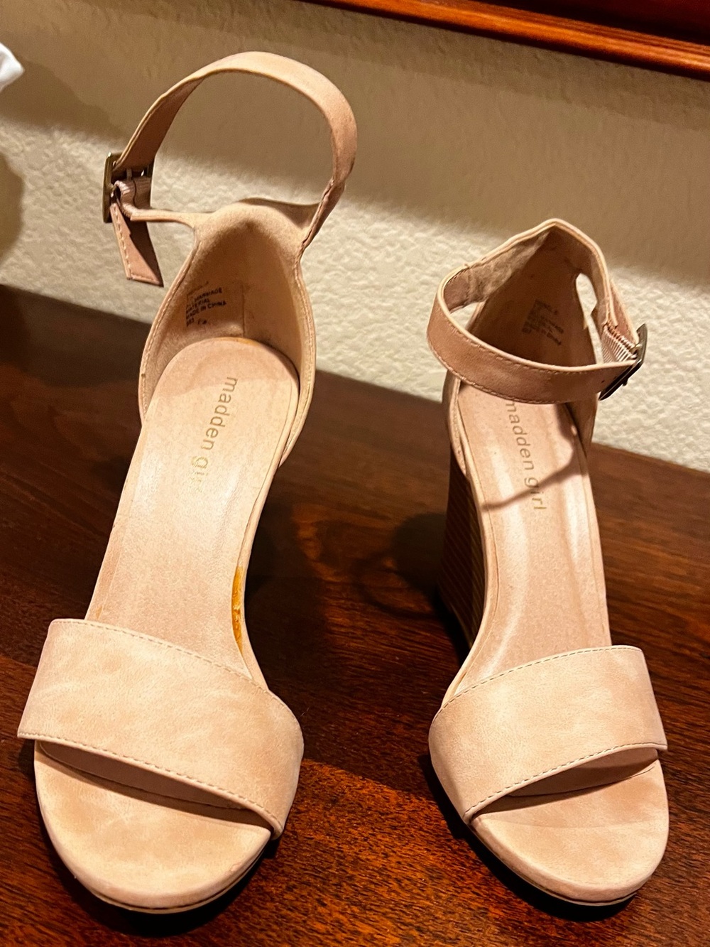 Madden Girl Blush Tan Ankle-Strap Wedge Sandals  NWOT